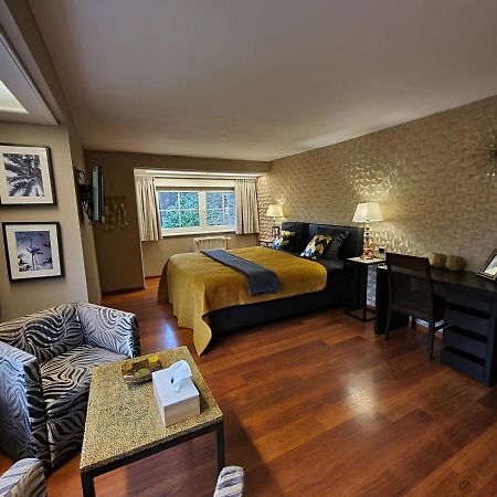 ホテル Manoir Du Bois Des Reves Croix エクステリア 写真