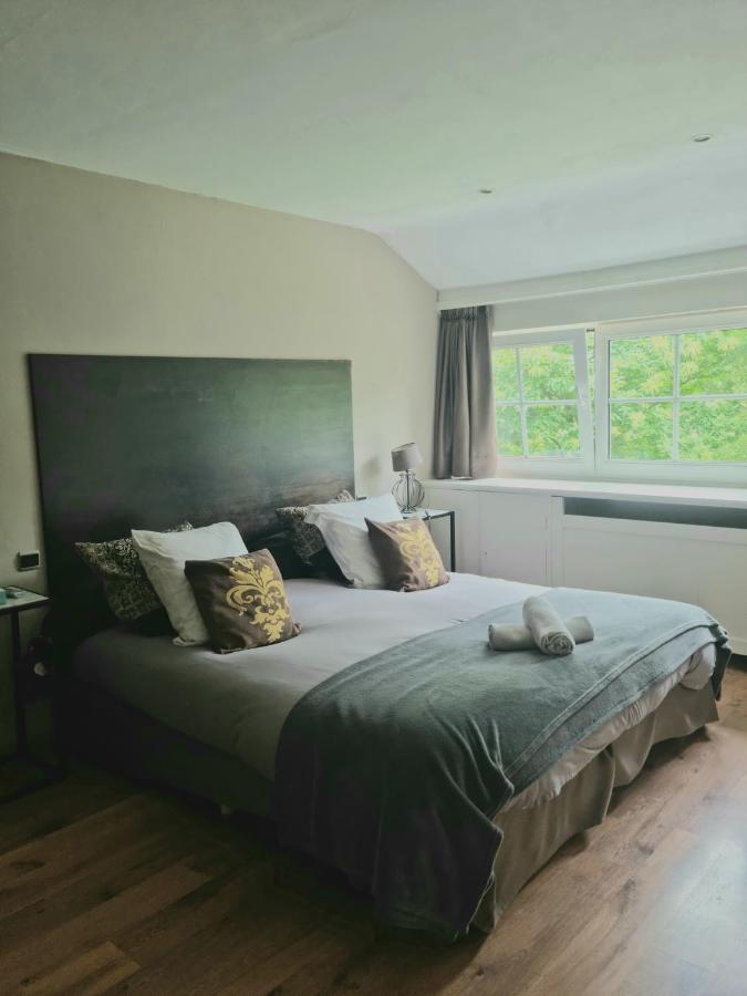 ホテル Manoir Du Bois Des Reves Croix エクステリア 写真